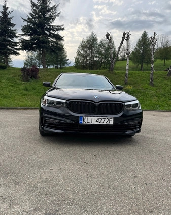 BMW Seria 5 cena 108000 przebieg: 133000, rok produkcji 2017 z Miłosław małe 154